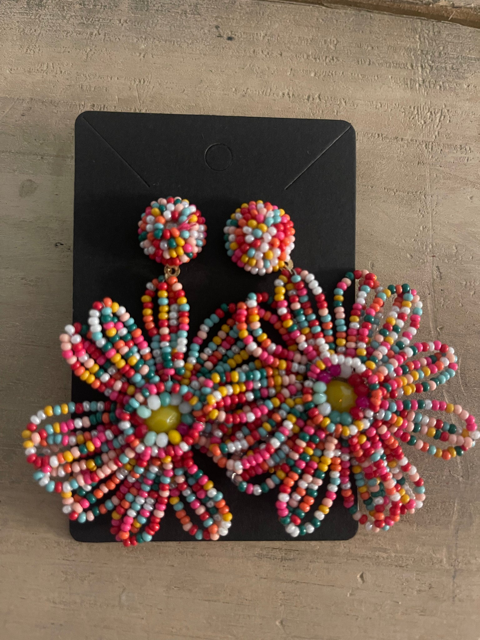 Flower beaded earrings